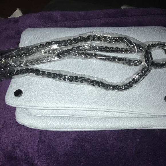 Handbag - Picture 6 of 6